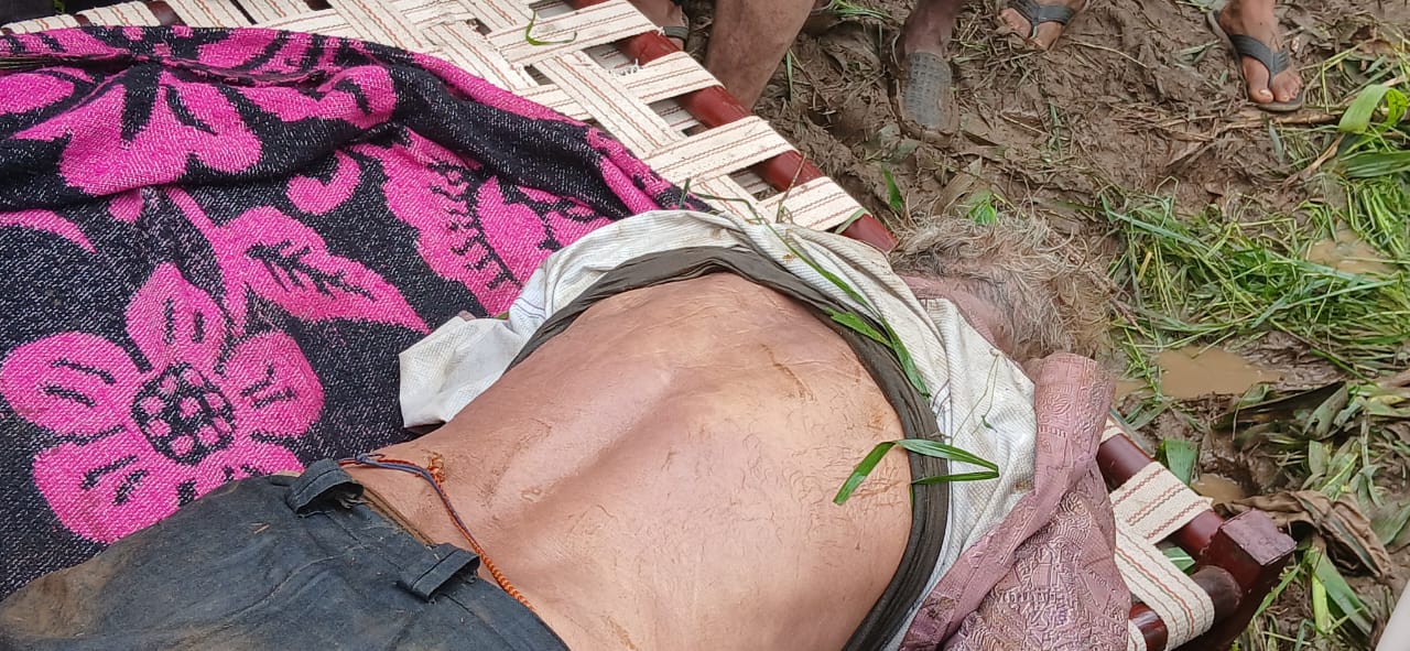 जानवरों के लिए बिछाया गया करंट जाल में फँसकर किसान की मौत 2 1756126134 WhatsApp Image 2025 08 25 at 6.17.00 PM